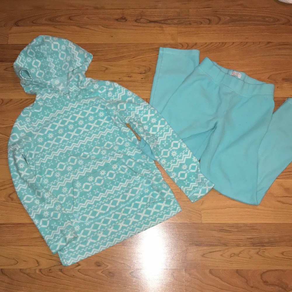 Girls fleece hoodie outfit size M 7/8